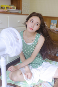 年轻的保姆2